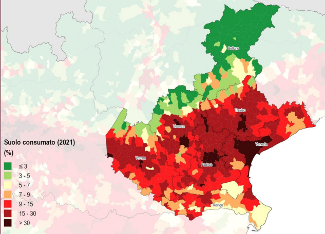 Consumo di suolo, ISPRA: nel 2021 il valore più alto degli ultimi 10 anni. Mancata infiltrazione dell'acqua e perdita di produzione agricola tra gli effetti